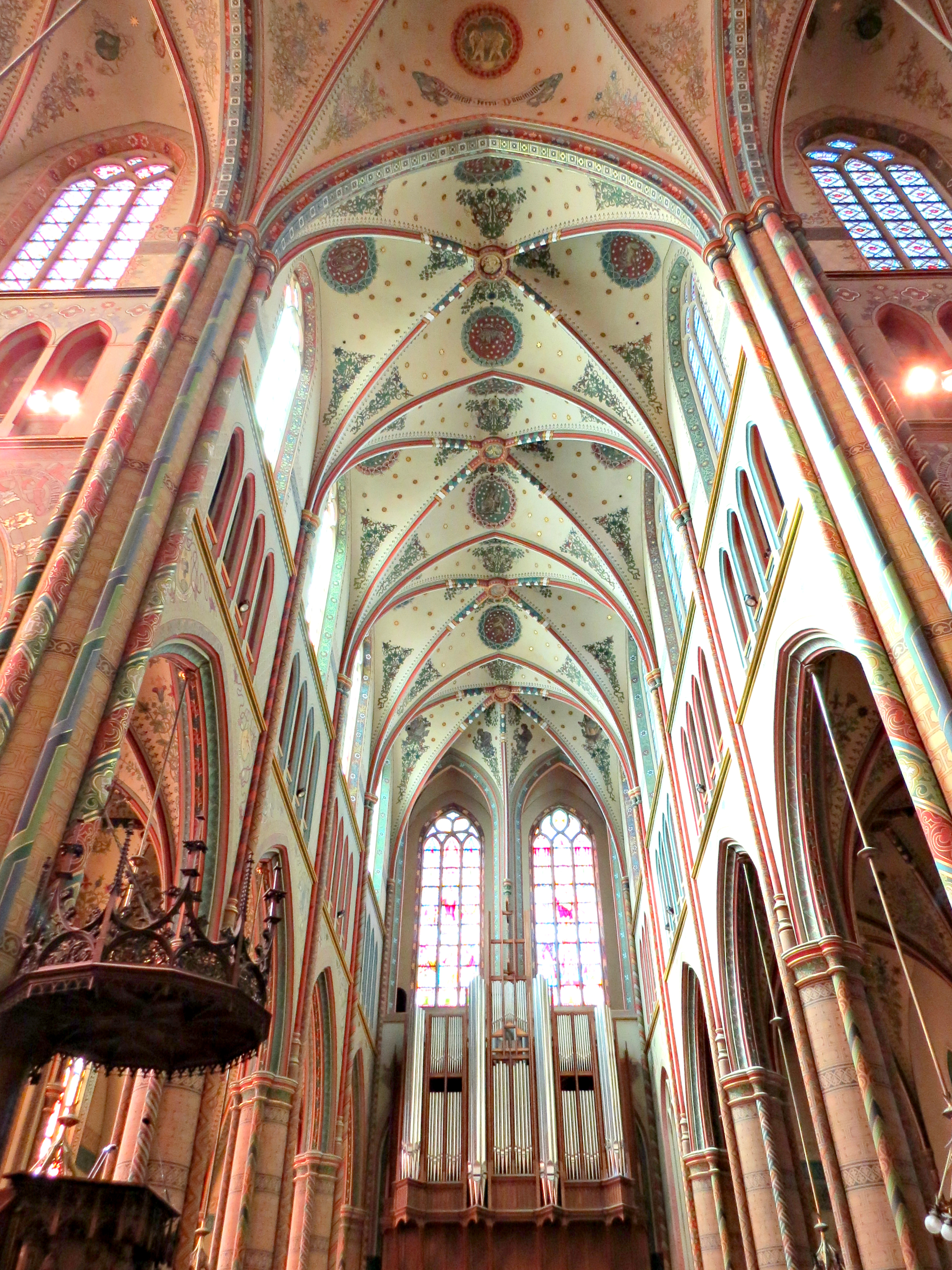 Utrecht - St. Willibrordkerk 2